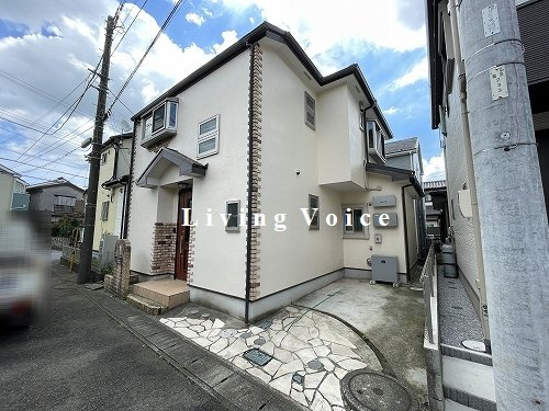 綾瀬市上土棚北2丁目　中古一戸建ての外観|綾瀬市上土棚北2丁目　中古一戸建て