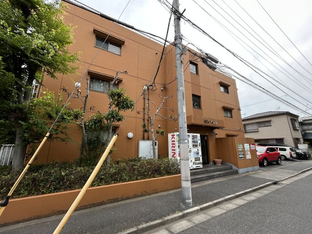モア・ウィングの外観