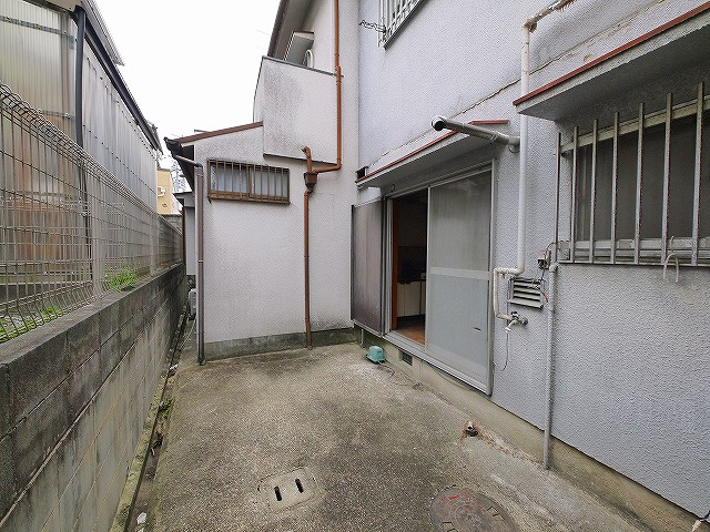 六条西4丁目テナントのその他
