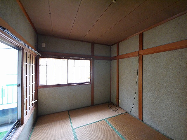 六条西4丁目テナントの内装