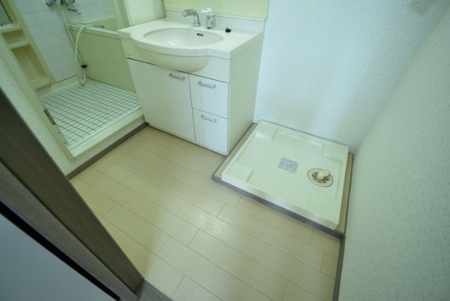 アルマース壱番館の設備|室内洗濯機置場