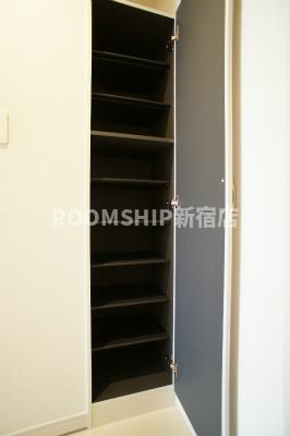 リブリ六番館の内装