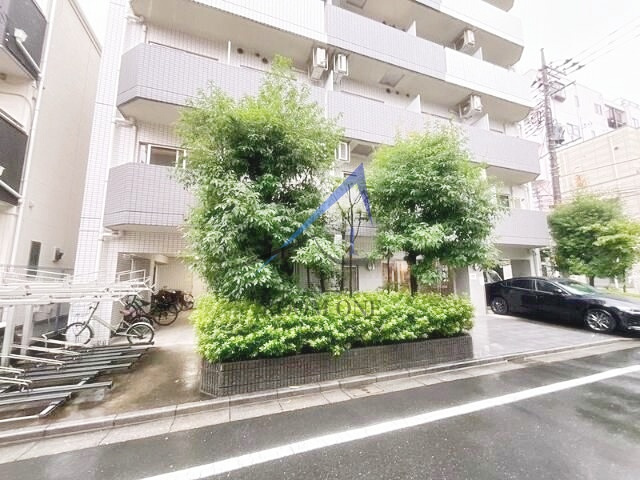 プレール・ドゥーク亀戸Ⅲのエントランス|エントランスです。