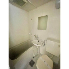 ※他の号室の参考写真です