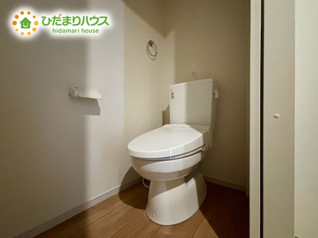 桶川市北12期　新築戸建　01のトイレ