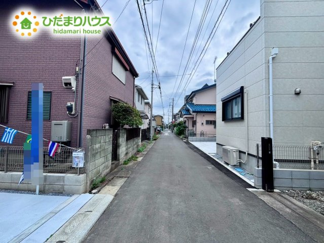 桶川市北12期　新築戸建　01の前面道路含む現地写真