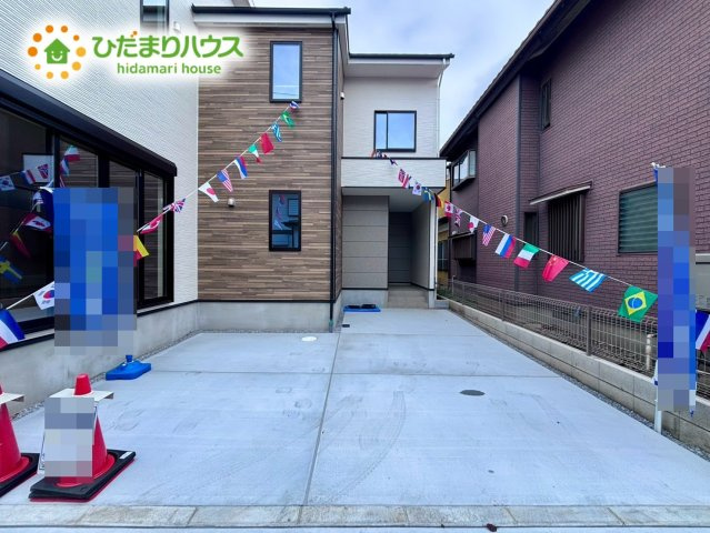 桶川市北12期　新築戸建　01の駐車場