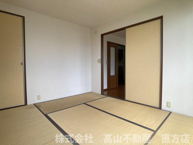 宮若市本城のアパートの和室