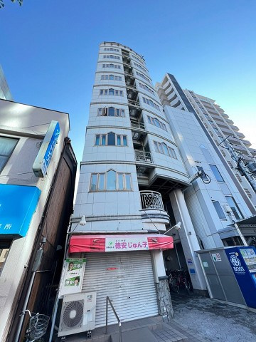 エスタイル尼崎の外観
