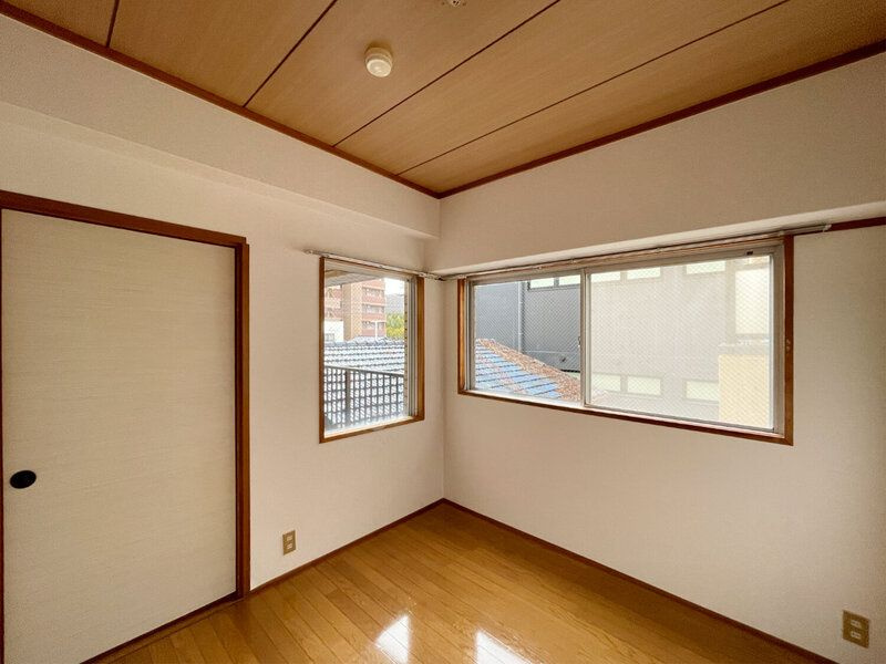 東公園マンションの寝室