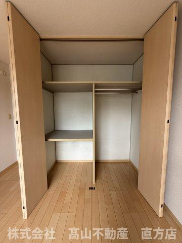 宮若市本城のアパートの収納