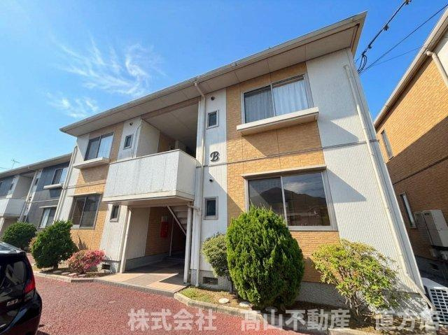 宮若市本城のアパート