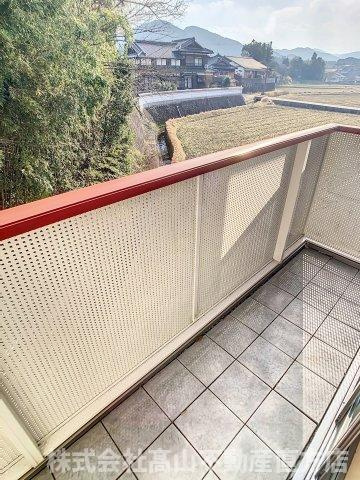 宮若市原田のアパートのバルコニー