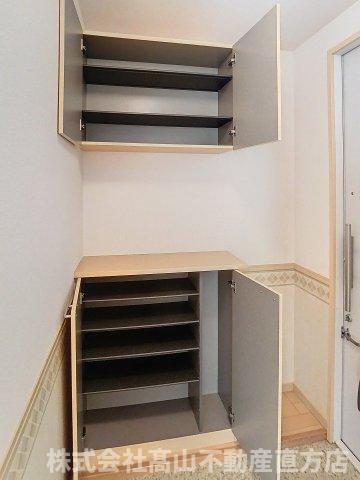 宮若市原田のアパートの収納
