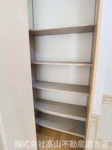 宮若市原田のアパートの収納