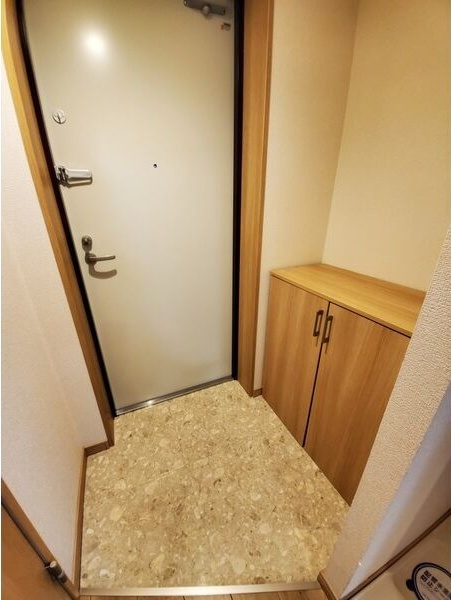 アビターレ豊前の玄関