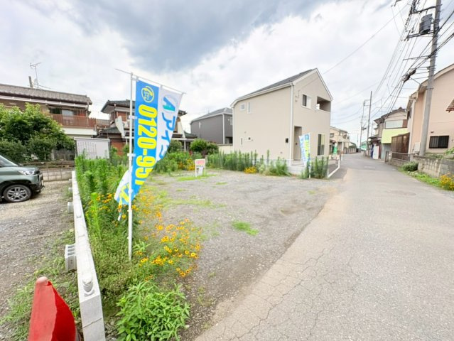 川越市寺尾　建築条件なし売地　東武東上線『新河岸駅』徒歩18分　【寺尾小学区】の前面道路含む現地写真