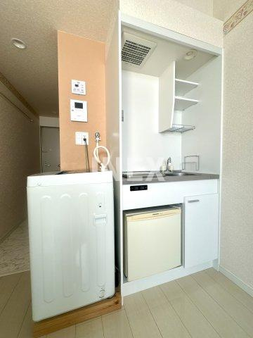 横浜市保土ケ谷区宮田町２丁目のアパートのキッチン