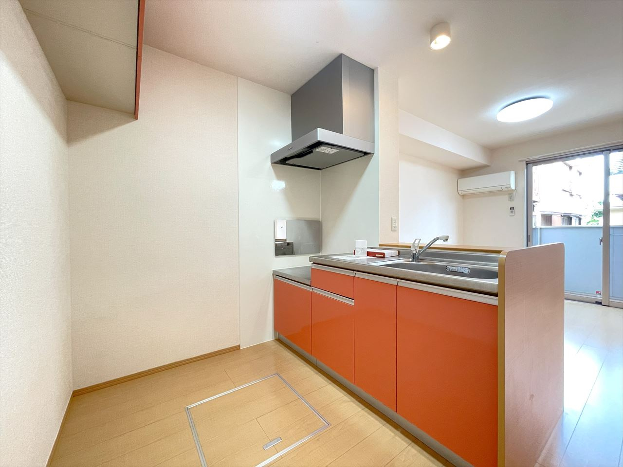 エクセルヒルズBのキッチン|※左右反転タイプ・別室の写真になります。