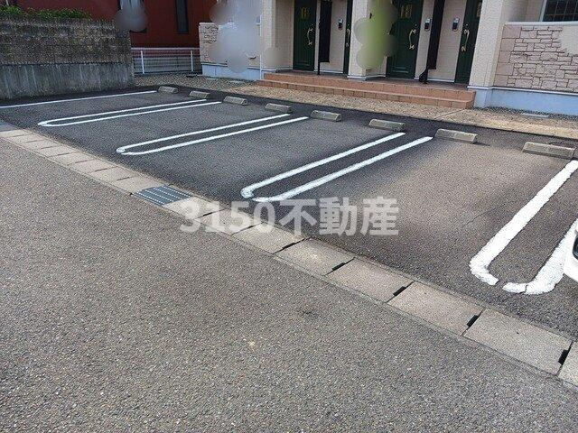 ウィンド・フィル　Ⅱ棟の駐車場|駐車場があります