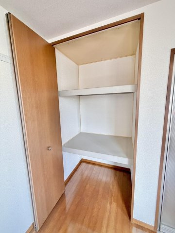 【収納】新坂壱番館