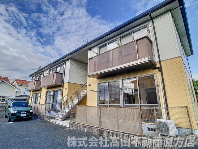 直方市大字感田のアパート