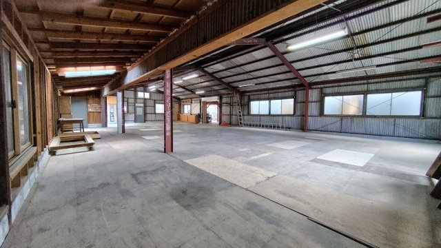 能勢町貸倉庫（Ａ）の内装