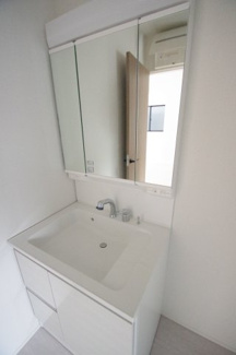 【内観：施工例】 | 【仲介手数料無料！！】日野市東豊田1丁目　新築戸建て（全1棟）1号棟　3880万円