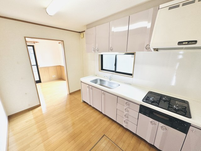 桐生市境野町4丁目　中古住宅のキッチン