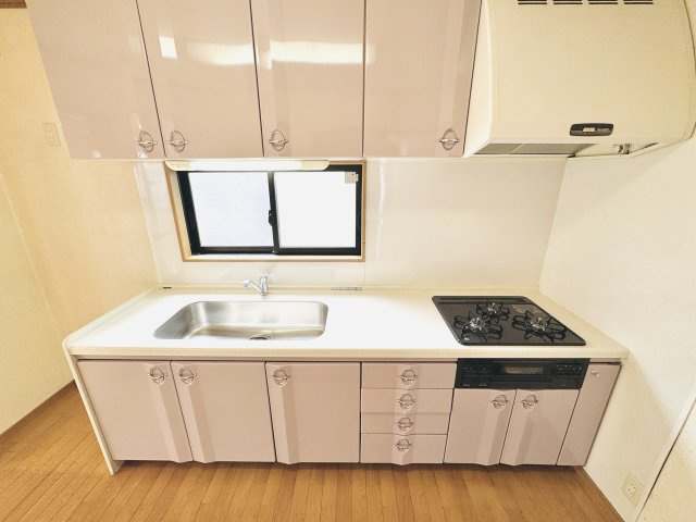 桐生市境野町4丁目　中古住宅のキッチン