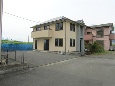 【前面道路含む現地写真】 | 【2004年築】笛吹市石和町今井 | 前面道路含む現地写真です