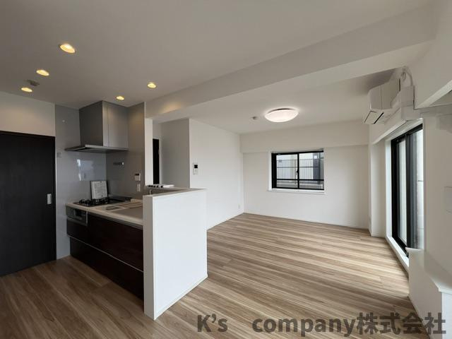 藤沢市片瀬海岸2丁目　ライオンズマンション片瀬江ノ島第二のダイニング|通風良好で居心地のよいリビングルーム◇◇