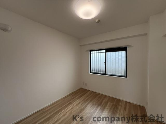 藤沢市片瀬海岸2丁目　ライオンズマンション片瀬江ノ島第二の洋室|約6帖の洋室◇◇