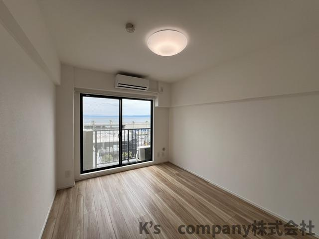 藤沢市片瀬海岸2丁目　ライオンズマンション片瀬江ノ島第二の洋室|約5.6帖の洋室◇◇