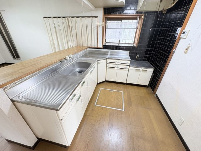 江南1丁目のキッチン