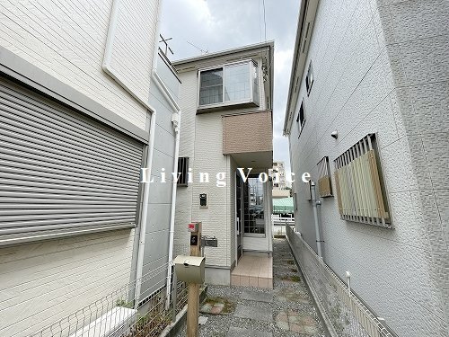 【外観】 | 【仲介手数料０円】座間市ひばりが丘1丁目　中古一戸建て | 座間市ひばりが丘1丁目　中古一戸建て