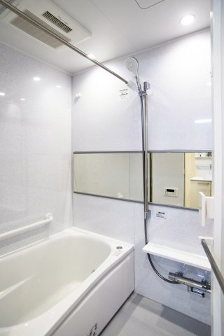ライオンズマンション幡ヶ谷の浴室|ライオンズマンション幡ヶ谷：浴室乾燥機・追焚機能付き浴室です！