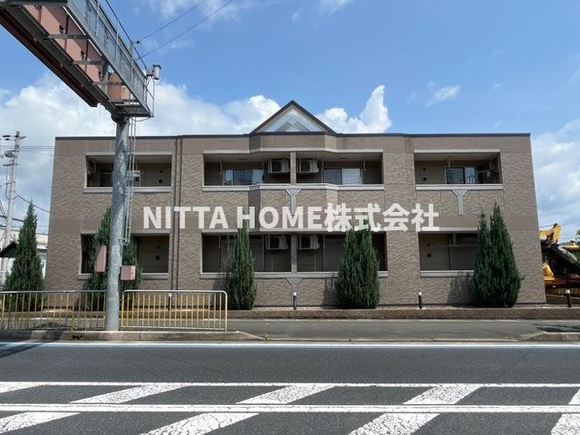 プランドール・KⅡの外観|追い焚きや独立洗髪洗面台など水回りの設備が充実しています＊
