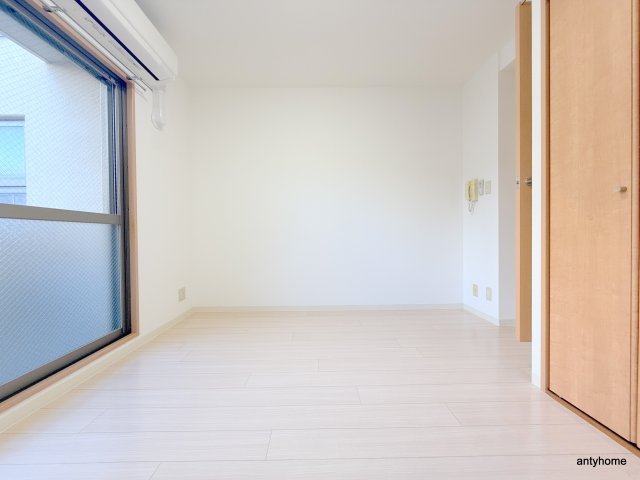 willDo難波w1　仲介手数料無料の洋室