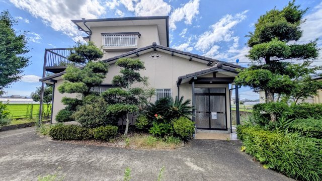 八代市郡築一番町の中古一戸建