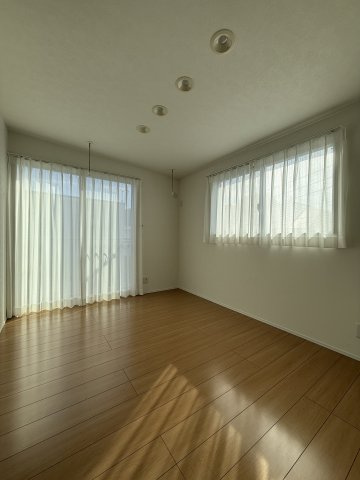 【現地画像あり】厚木市林４丁目　中古戸建　30.25坪の内装