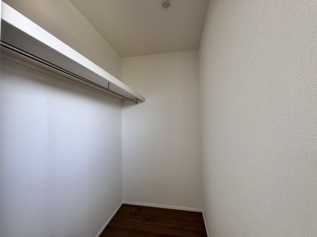 熊本市南区近見７丁目の新築一戸建の収納|2F 洋室6帖