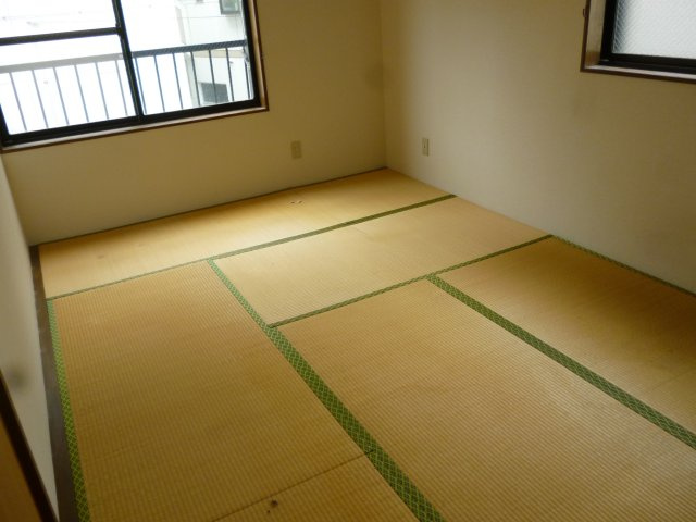 昭和2丁目　貸家
