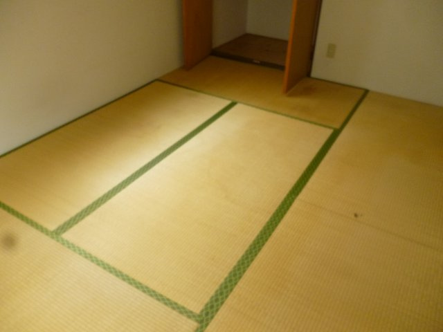 昭和2丁目　貸家
