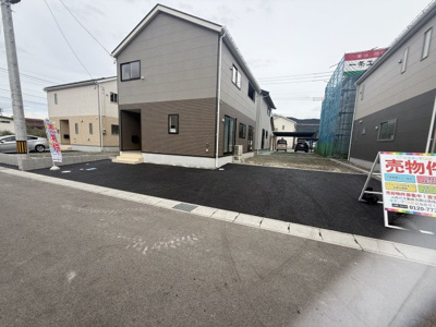 【駐車場】 | Cradle garden　山形市浜崎第４　２号棟