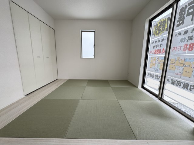 宜野湾市野嵩2期（全2棟）2号棟の和室|2号棟　和洋室5.25帖＋収納付き♪