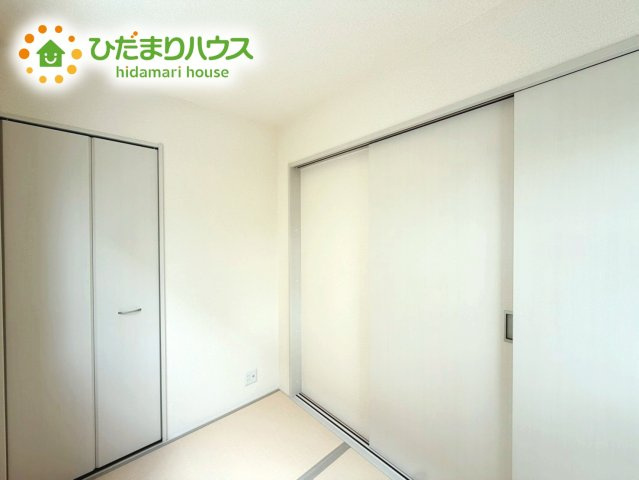 いわき市中岡町1丁目1期　新築戸建　2号棟の和室|すぐ横になれる和室は、みんなの憩いの場(*^-^*)