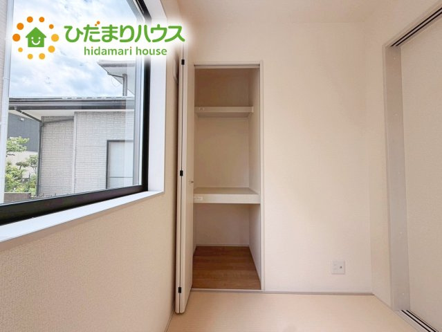 いわき市中岡町1丁目1期　新築戸建　2号棟の収納|"和室の収納は横開きクローゼット！
しまった物の出し入れも楽々です(^^)"