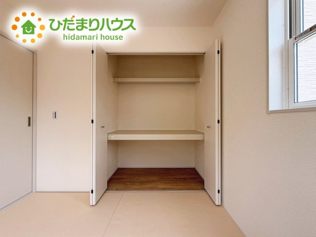 いわき市中岡町1丁目1期　新築戸建　1号棟の収納|和室の収納は横開きクローゼット！
しまった物の出し入れも楽々です(^^)