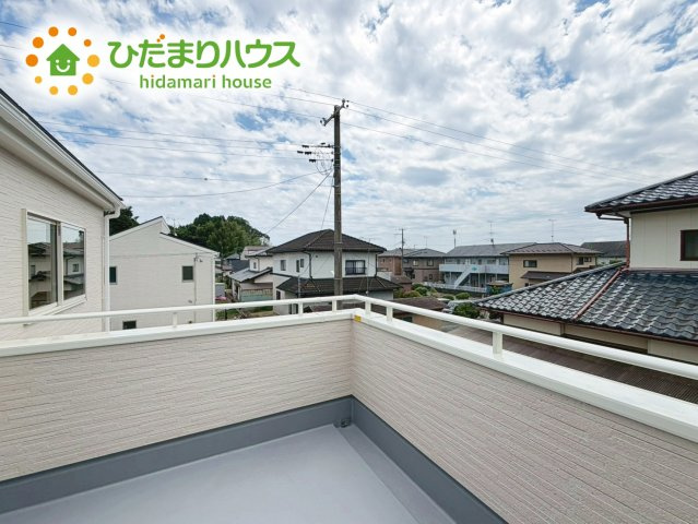 いわき市中岡町1丁目1期　新築戸建　1号棟のバルコニー|広いインナーバルコニーは、ランドリースペースだけでなく、椅子を置いて風にあたりながら読書なんていかがでしょうか(^^♪